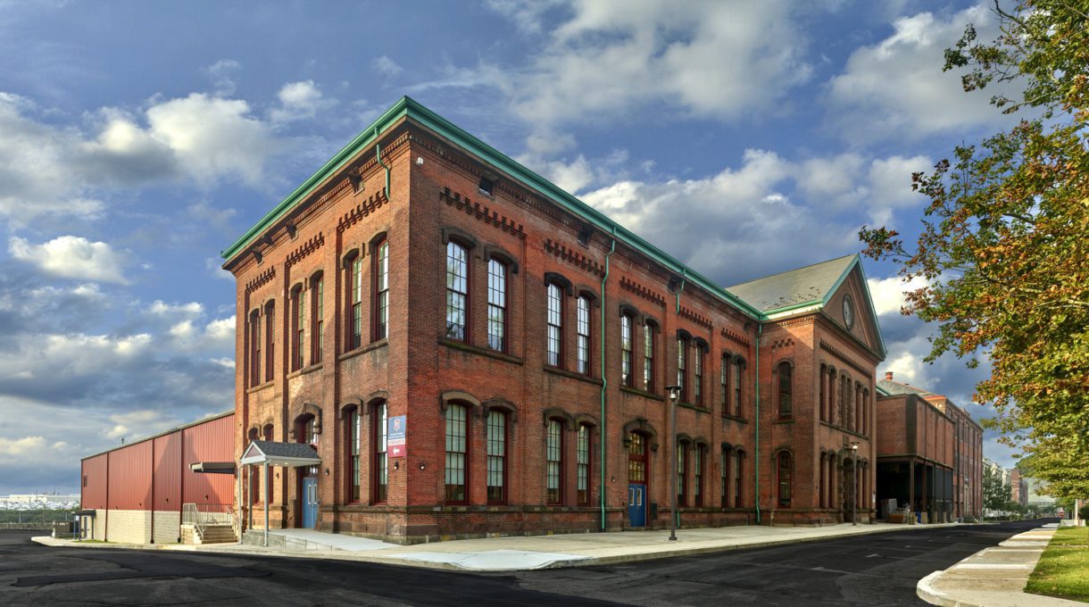 Franklin Towne Charter HighPerforming School Design in Philadelphia