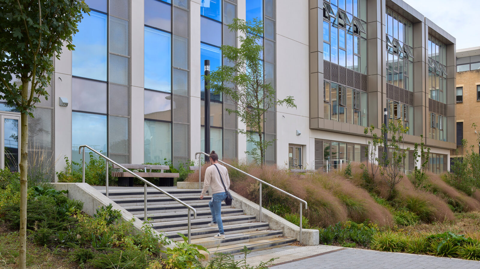 One Health Student Rvc Royal Veterinary College | College Campus Expansion by NORR