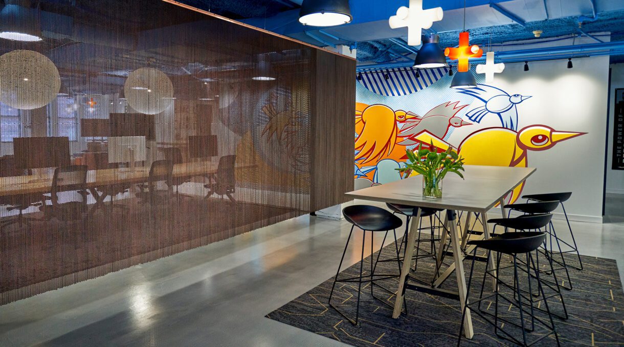 9Rooftops Marketing Agency | Corporate Interior Design by NORR